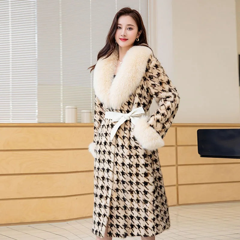 Hot Sales Genuine Mink Fur Fashion New Women's Long Thickened Oversized Fox Fur Collar Warm Mink Coat High Quality Real Fur Coat
