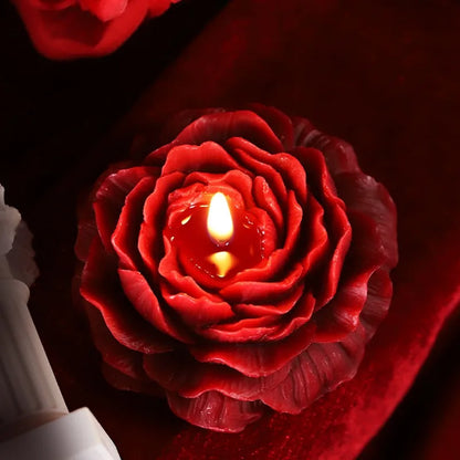 Low Temperature Candle Wax Peony Rose Heart Candle 42 Degrees To 48 Degrees