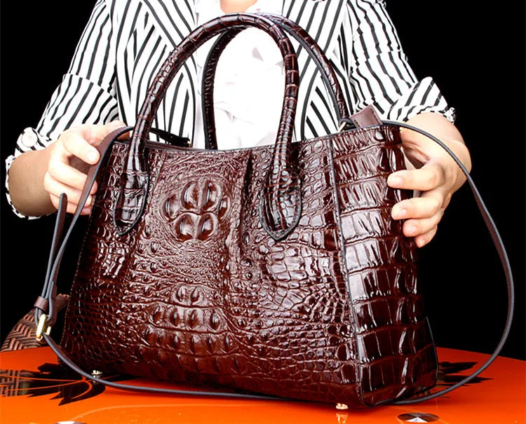 New Crocodile Leather Women's Handbags Genuine Leather Female Portable Shoulder Messenger Bag Fashion Brand Red Tote Bags