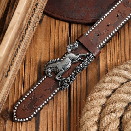 A PU Belt Suitable for Both Men and Women, Combining the Style of Western Denim and Retro, Is Perfect for Daily Casual...