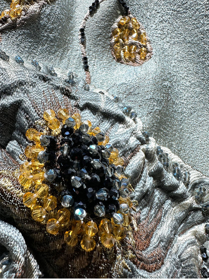 2025 Luxury Girls Vintage Embroidery Jacket Women Floral Beading Long Coat Wide Waisted O-neck Outwear Trench 2/3 Sleeves