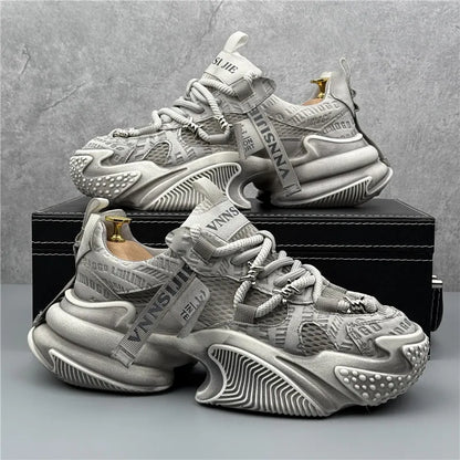 New Fashion Brand Designer Whtie Thick Bottom Casual Board Shoes for Men Flats Loafers Sports Walking Sneakers Zapatos Hombre