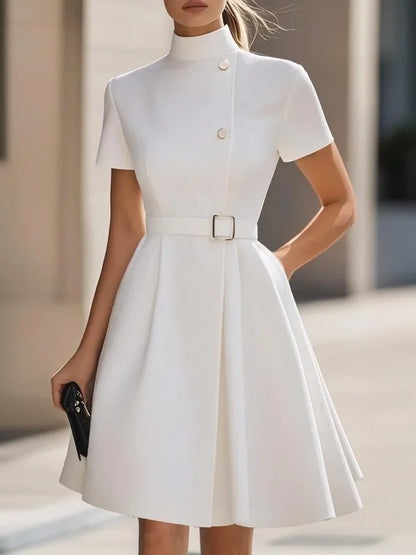 Yeezzi 2025 New Women's White High-Neck Belted Pleated A-Line Dress Short Sleeves Buttoned Pockets Elegant Party Mini Dresses