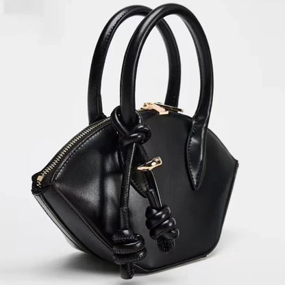 Luxury Designer Shoulder Bag Large Capacity Fashion Women Handbag New Trapezoid Trendy Crossbody Bag Fan-Shaped Bucket Bag - Kimlud