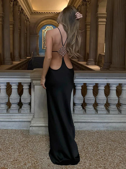 Sexy Halter Neck Straps Backless Diamonds Buckle Long Dress Women Black Sleeveless Slim Elegant Celebrity Evening Party Gowns