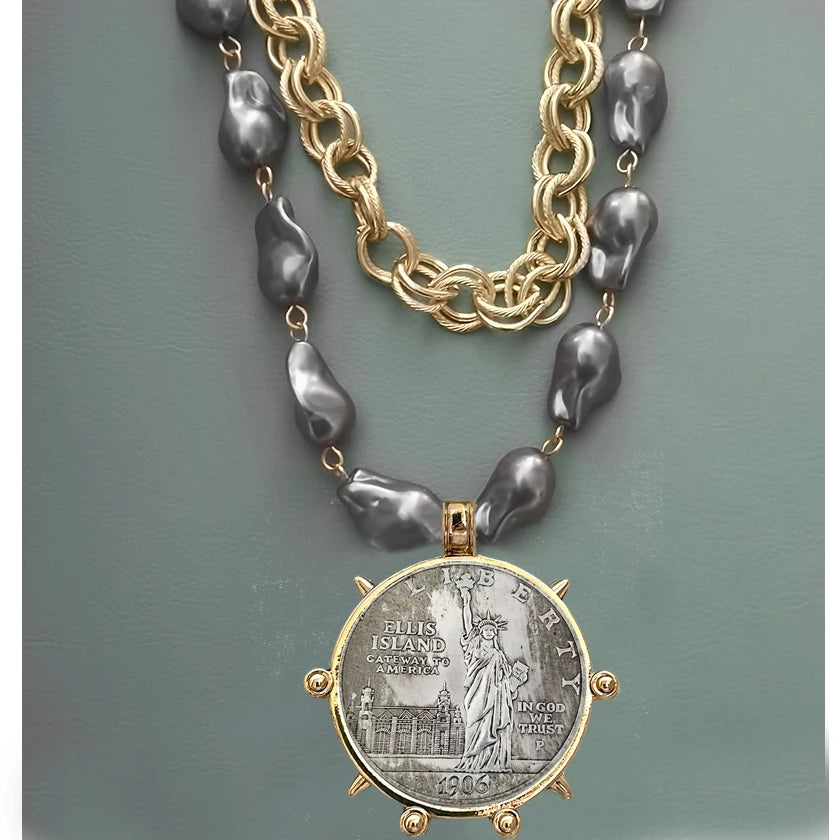 2025 chunky layer Jewelry Luxurious imitation grey pearl exaggerate coin charm pendant Clasps Carabiner Necklace...