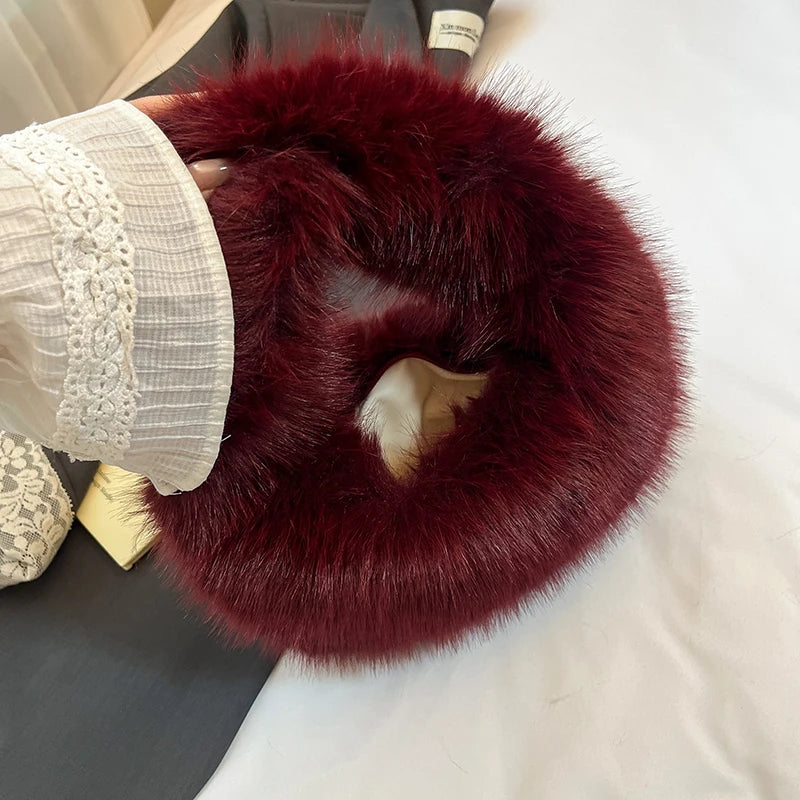 2025 New Winter Soft Plush Bag For Women Designer Half Moon Fluffy Handbag Luxury Red Faux Fur Clutch Bag Female Tote Fashion Ba