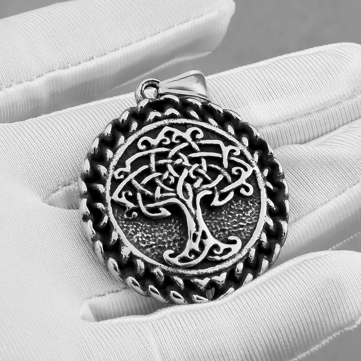 Nordic Viking Tree of Life Necklace Stainless Steel Men Celtic Knot Odin Amulet Pendant Necklace Hip Hop Biker Jewelry Wholesale