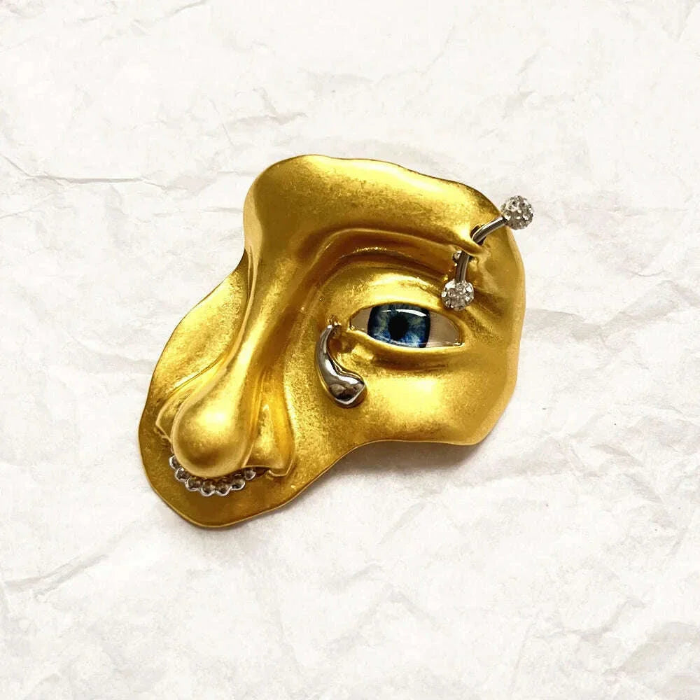 Vintage Baroque Style Alloy Plated Face Shaped Necklace For Women Fashion Jewlery Exaggerated Long Chain Necklace Accessory
