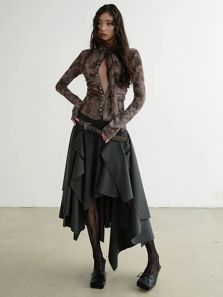[EAM] High Waist Dark Gray Cut Style Burr Irregular Slit Half-body Skirt Women Fashion Tide New Spring Autumn 2026 1DH9336