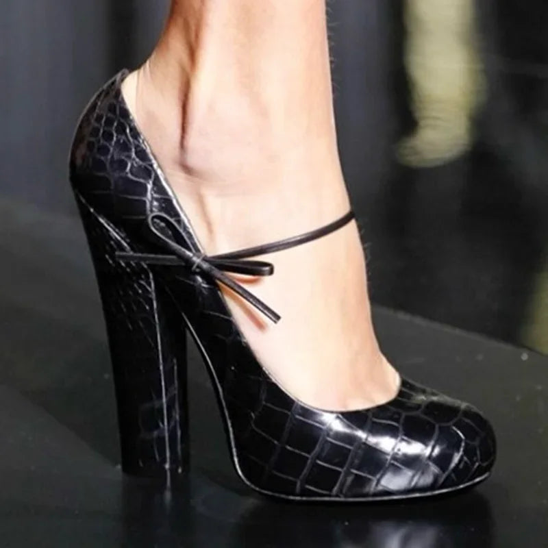 Butterfly Knot Strap Leather High Heels Sexy Pointed Toe Square Heel Accept Customized New Arrvials Fashion Women Modern Shoes