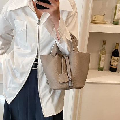 Fashionable 2023 New Women's Handbag Vintage Bucket Bag Niche Design High-end Feel Simple Tote Bag Waist Packs | Kimlud...