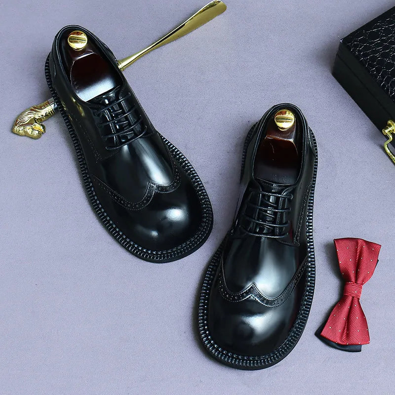 Retro Mens Dress Brogues Shoes Luxury Genuine Leather Round Toe Handmade Fashion Flat Brown Black Wedding Social Shoes Man