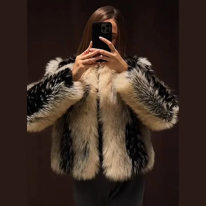 Stylish Contrast Faux Fur Women Coat Elegant O-neck Single Breasted Full Sleeve Female Coats 2025 Winter Chic Lady Jacket