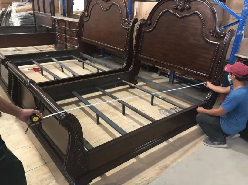 Royal French Italian Elegant Luxury Bedroom Furniture European Style King Size Beds Carved Solid Wood Bedroom Sets High Quality - Kimlud