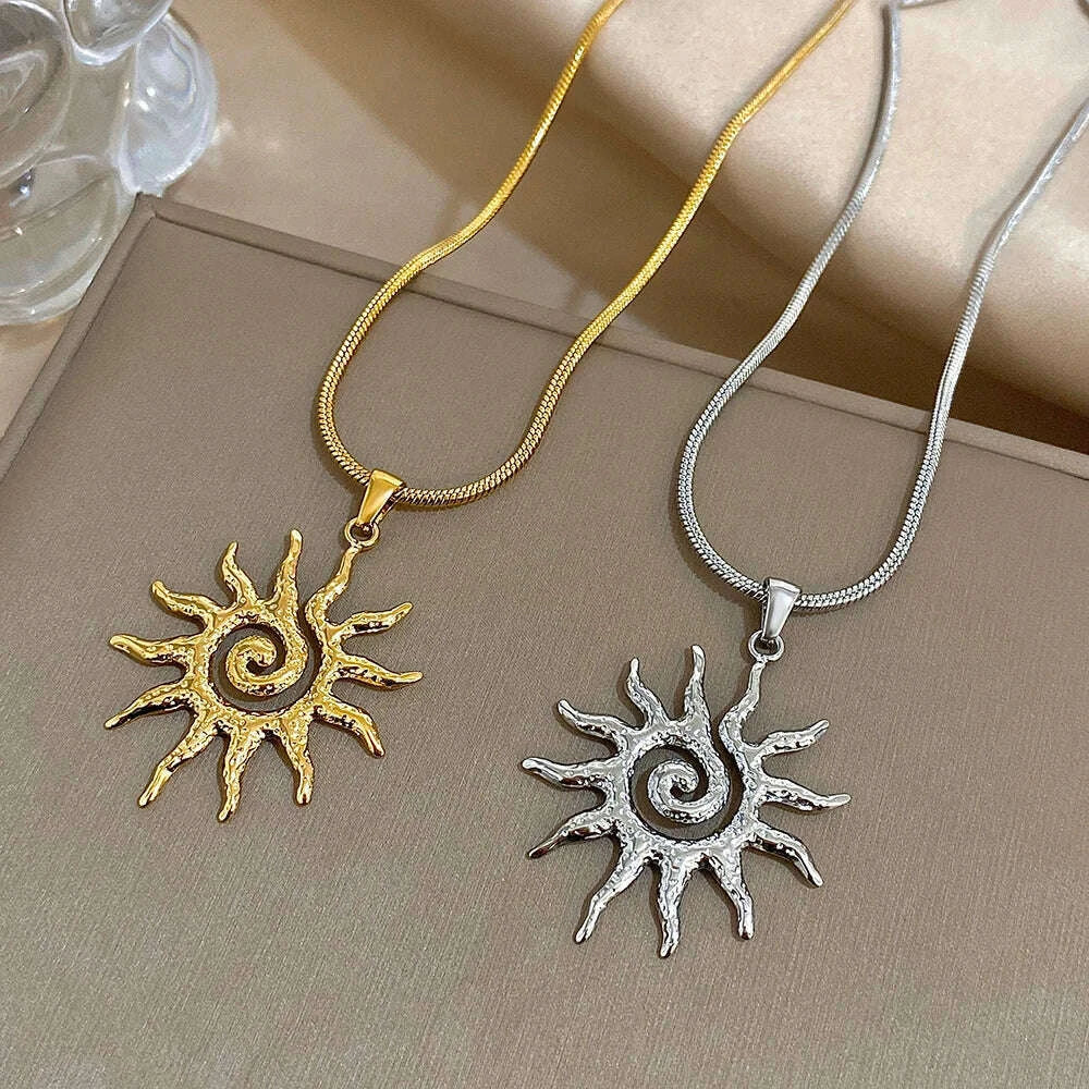 Flashbuy Vintage Chic Sun Shaped Pendant Stainless Steel Necklace Statement Golden Fashion Jewlery Gift