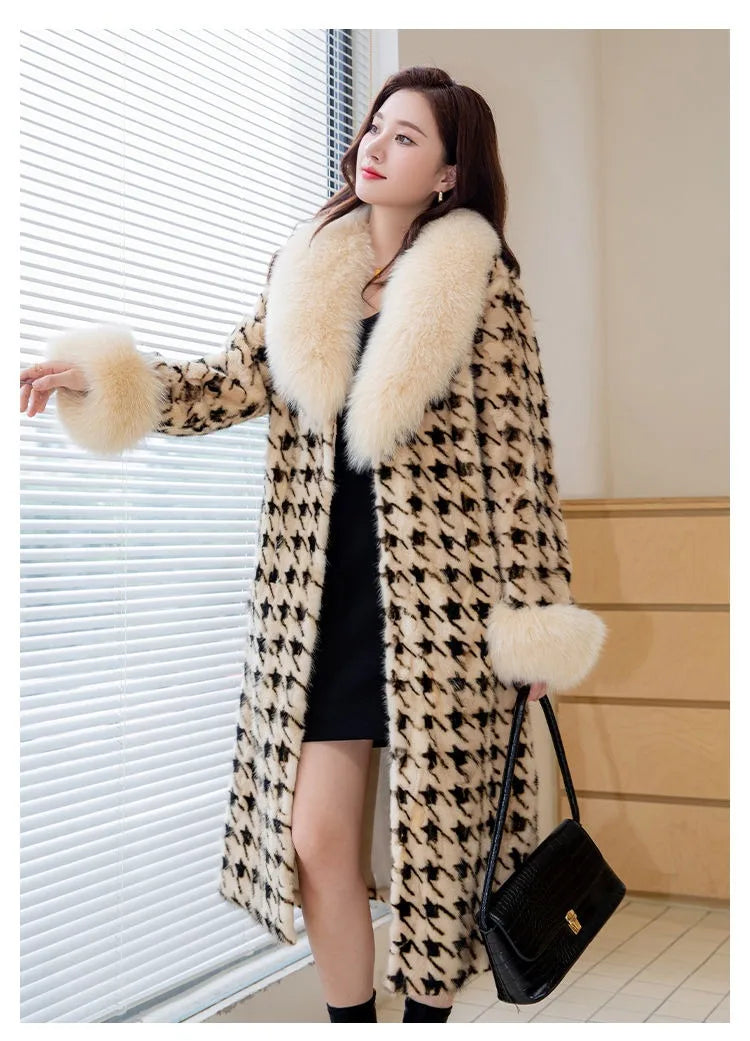 Hot Sales Genuine Mink Fur Fashion New Women's Long Thickened Oversized Fox Fur Collar Warm Mink Coat High Quality Real Fur Coat