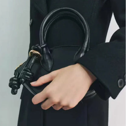 Luxury Designer Shoulder Bag Large Capacity Fashion Women Handbag New Trapezoid Trendy Crossbody Bag Fan-Shaped Bucket Bag - Kimlud