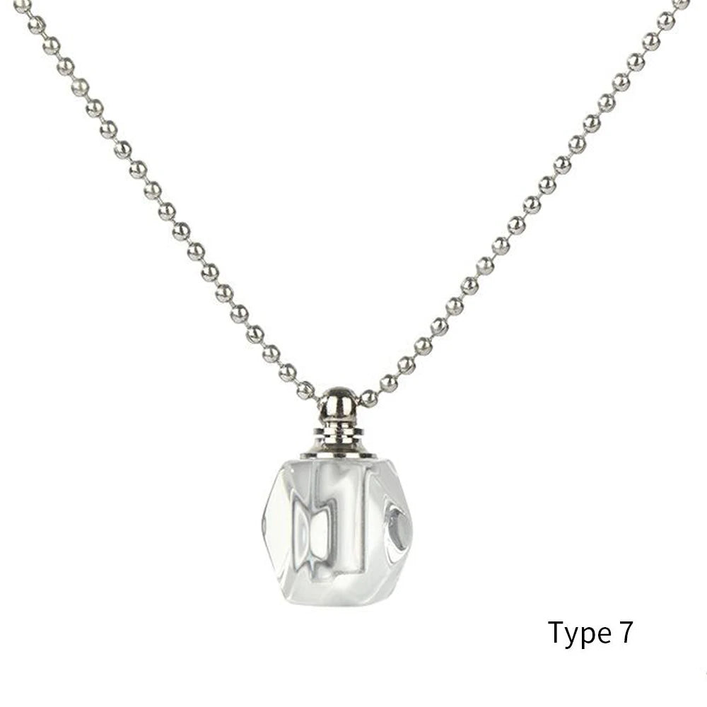 Hollow Bottle Necklace Perfume Jar Pendant Lucky Charm Ash Locket Essential Oil Chain Openable Necklace Clear Crystal Jewelry