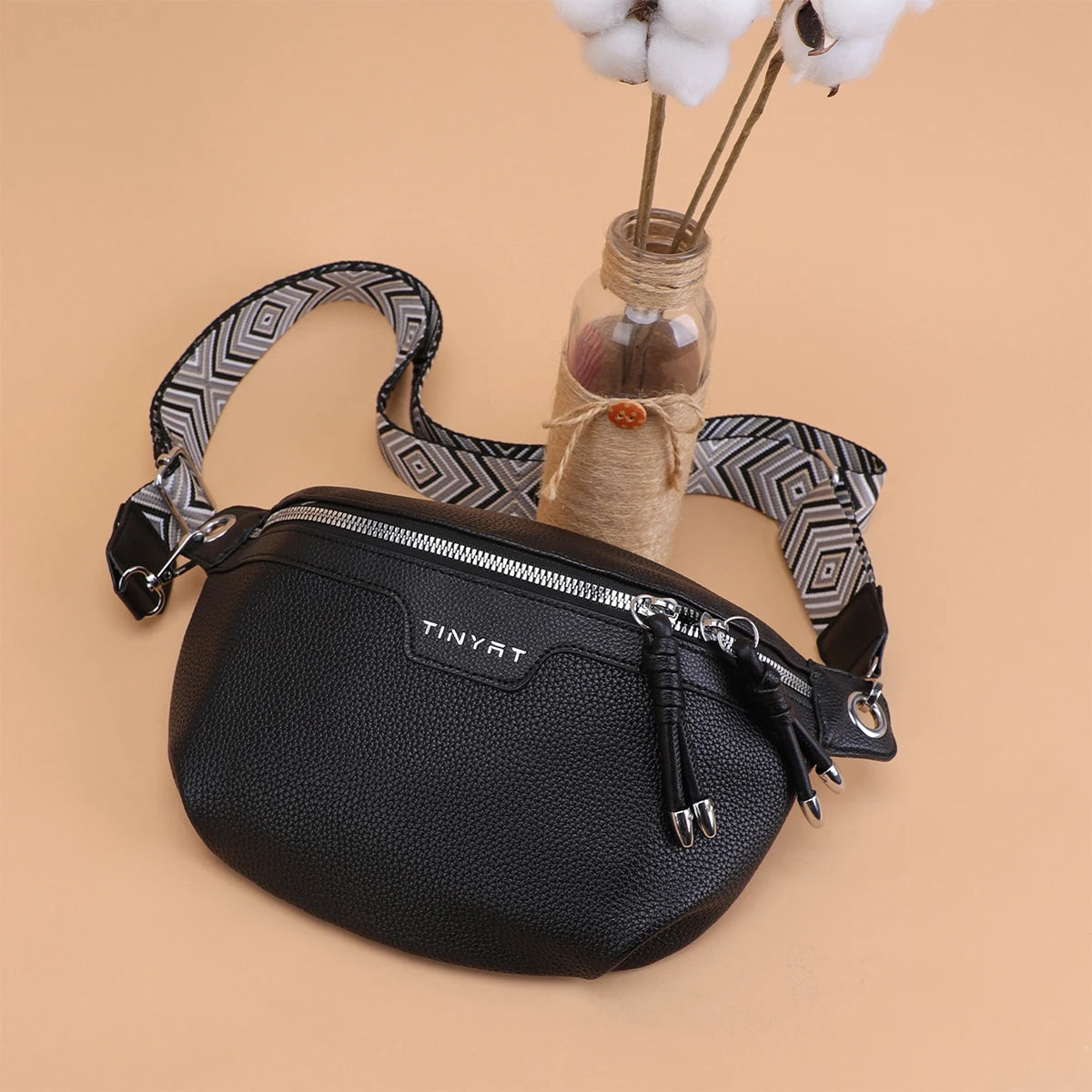 TINYAT Women's Fashion Crossbody Bags Waterproof Bohemian Style Large Capacity Chest Bags Outdoor Party Travel Waist Bags