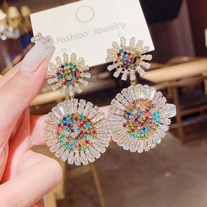 Chrysanthemum Flower Zircon Earrings Square Sugar Copper Plated Design Luxury Embossed Artificial Shell Beads Flower Earrings