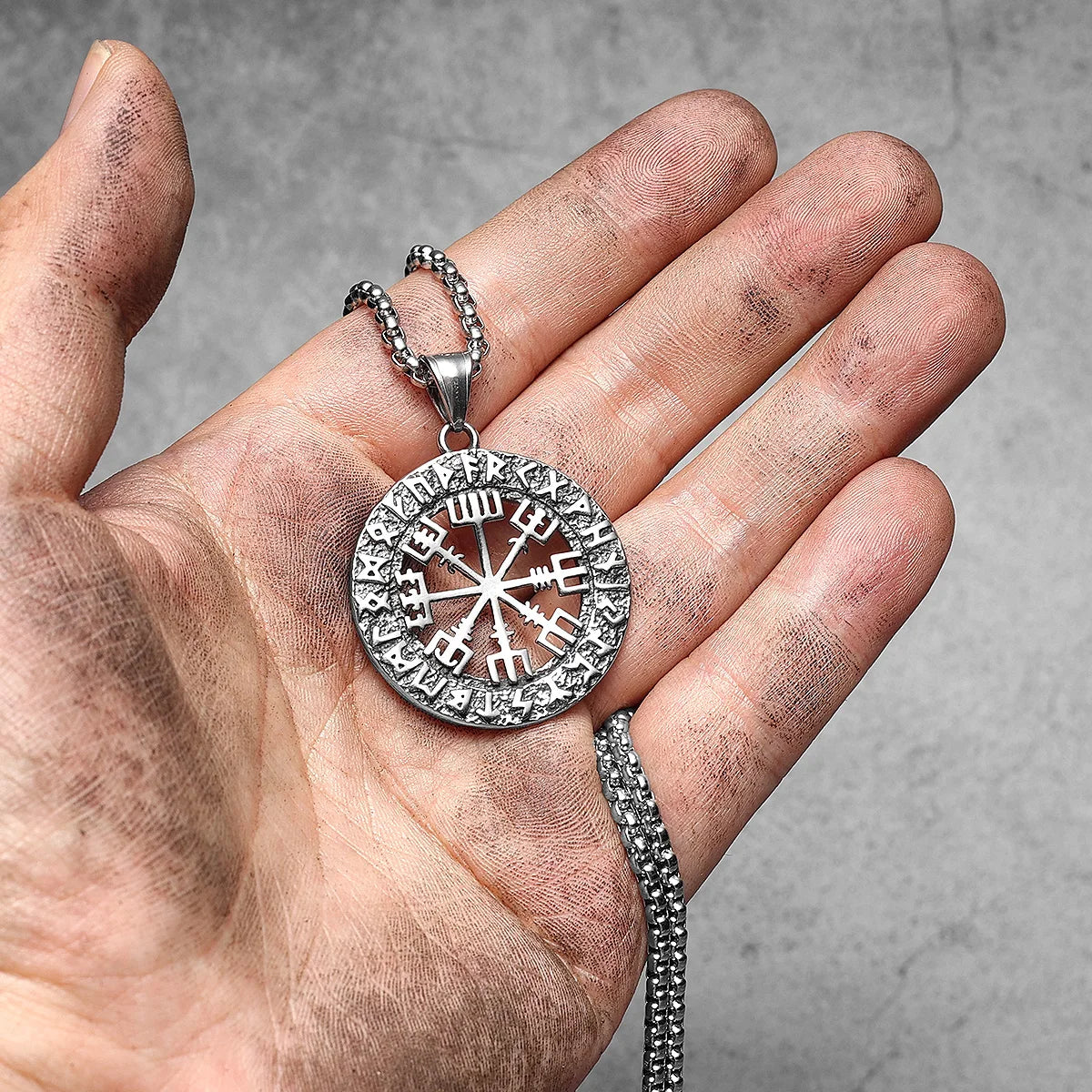 Viking Compass Men Necklaces With Pendant Stainless Steel Jewelry For Male Women Amulets Punk HipHop Accessories Gifts Wholesale