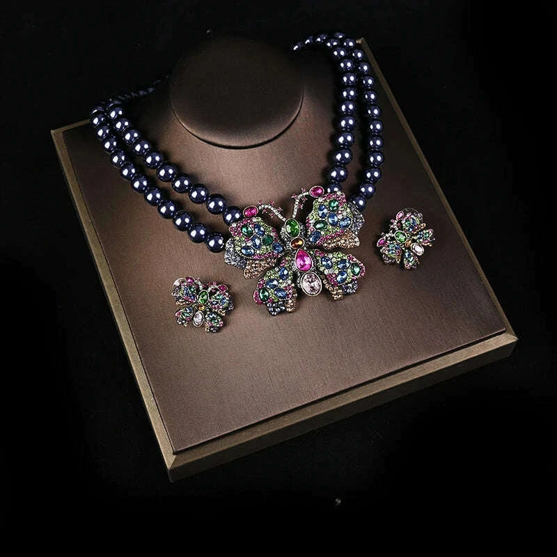 HD European and American  Sweet Retro Heavy Industry Elegant Literary Sparkling Rhinestone Butterfly Necklace Stud Earrings