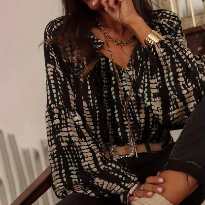 Plus Size Women's Shirt, Stripesd Printed V-Neck Long-Sleeved Top, Casual Resort Style Shirt, Soft Fabric, Loose Cutting