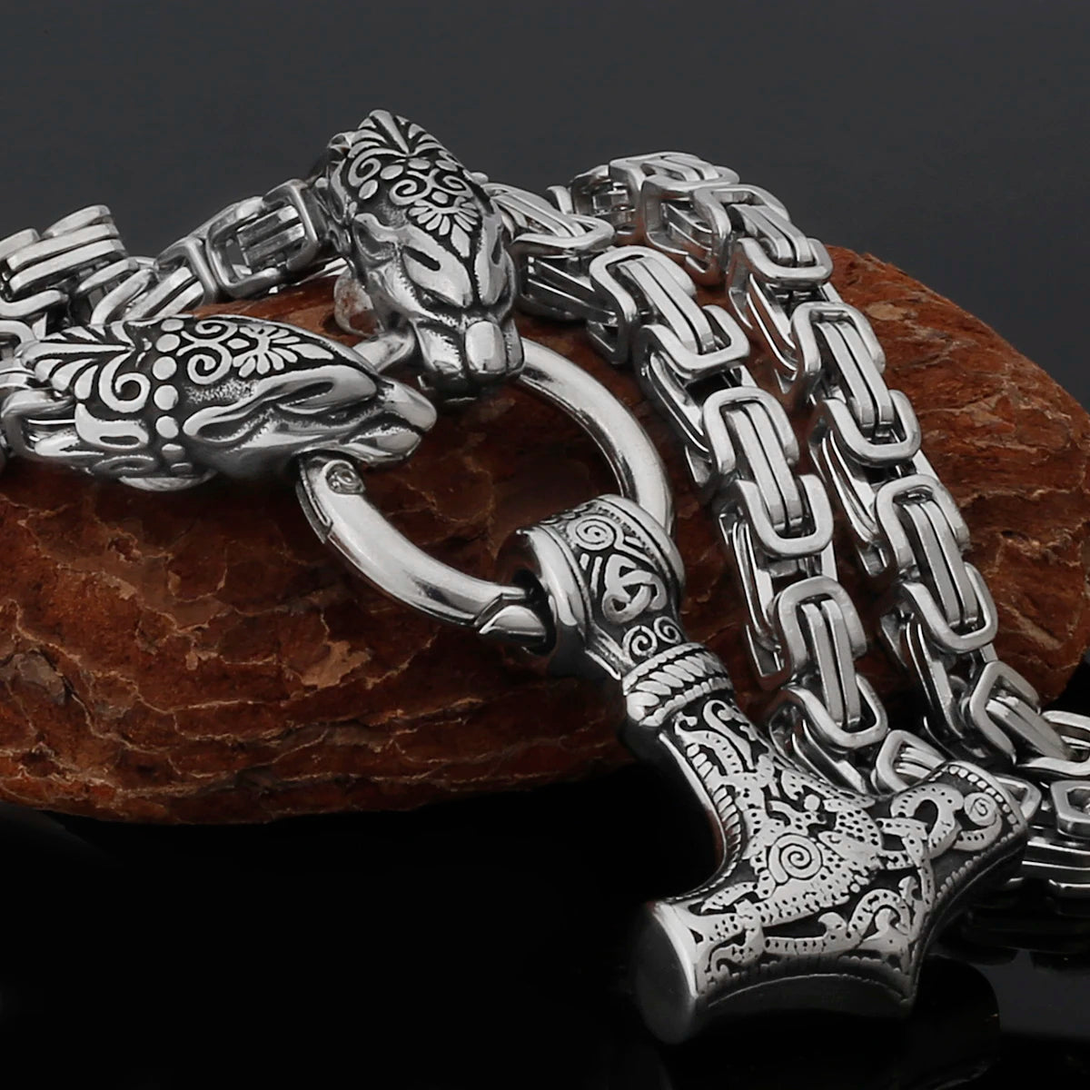 Vintage Faucet Men's Necklace Fashion Never Fade Stainless Steel Thor's Hammer Pendant Accessories Jewelry Gifts Wholesale