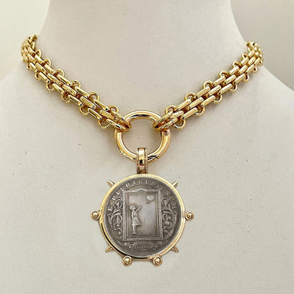 freshwater pearl chunky Stone Beads Turquoise queen Coin Pendant Choker Necklace For Women Girls Party Wedding Handmade Jewelry