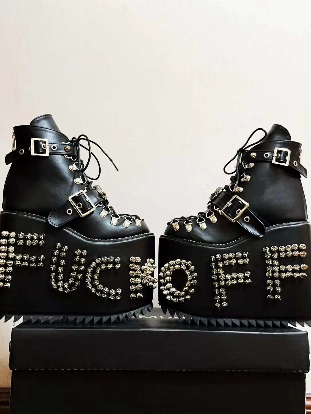 Women Motorcycle Boots women super high thick Heels pumps Cool Lady knight customized boots girl punk Gothic long boots rivets