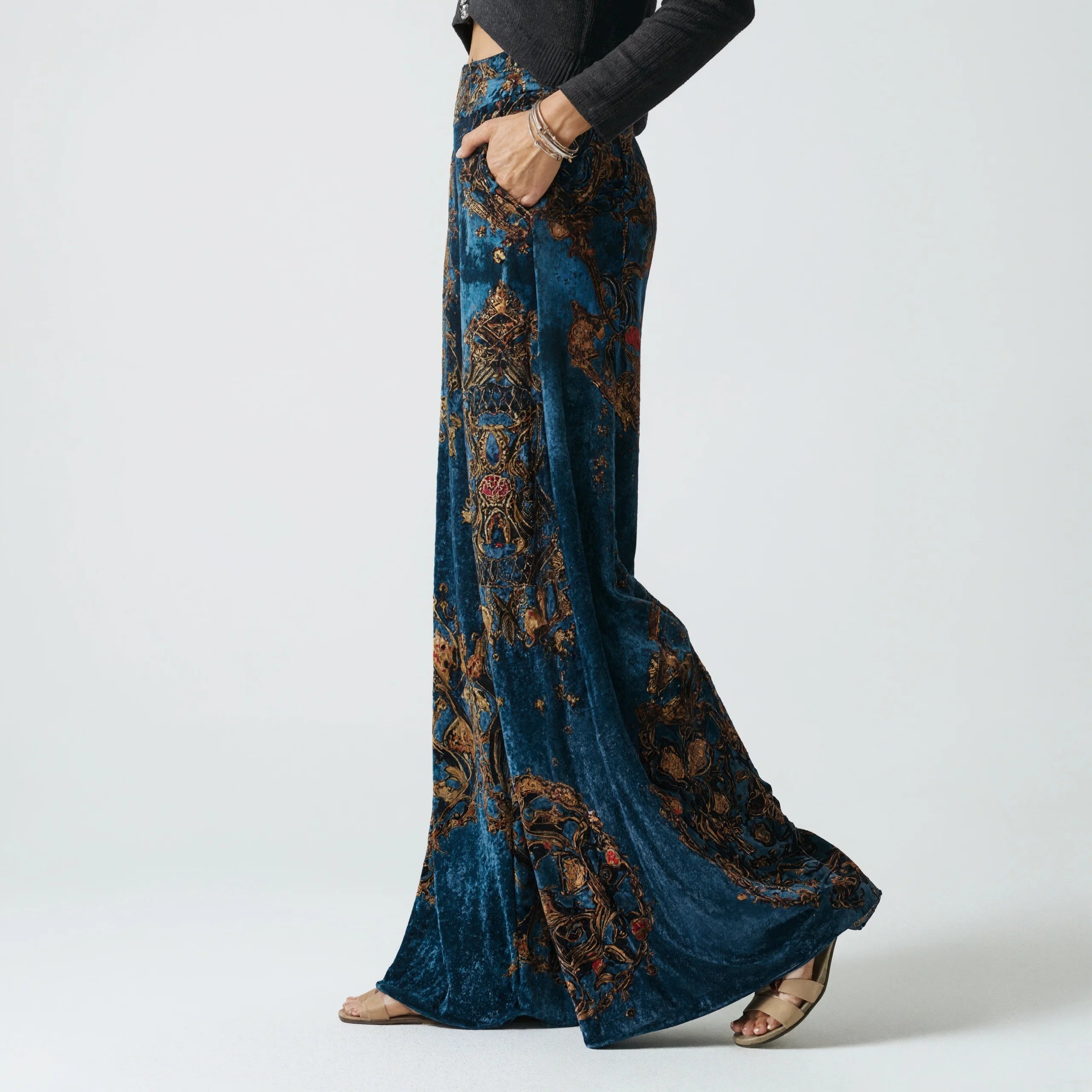 Women's Velvet Wide Leg Pants High Waist Retro Ethnic Style Vintage Casual Loose Trousers with Pockets Fashion Bottoms