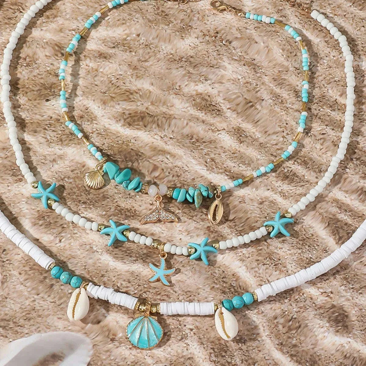 Bohemain Vintage Shell Starfish Multi Layered Necklace for Women Ethnic Handmade Fish Tail Beads Necklace Summer Jewelry Gifts