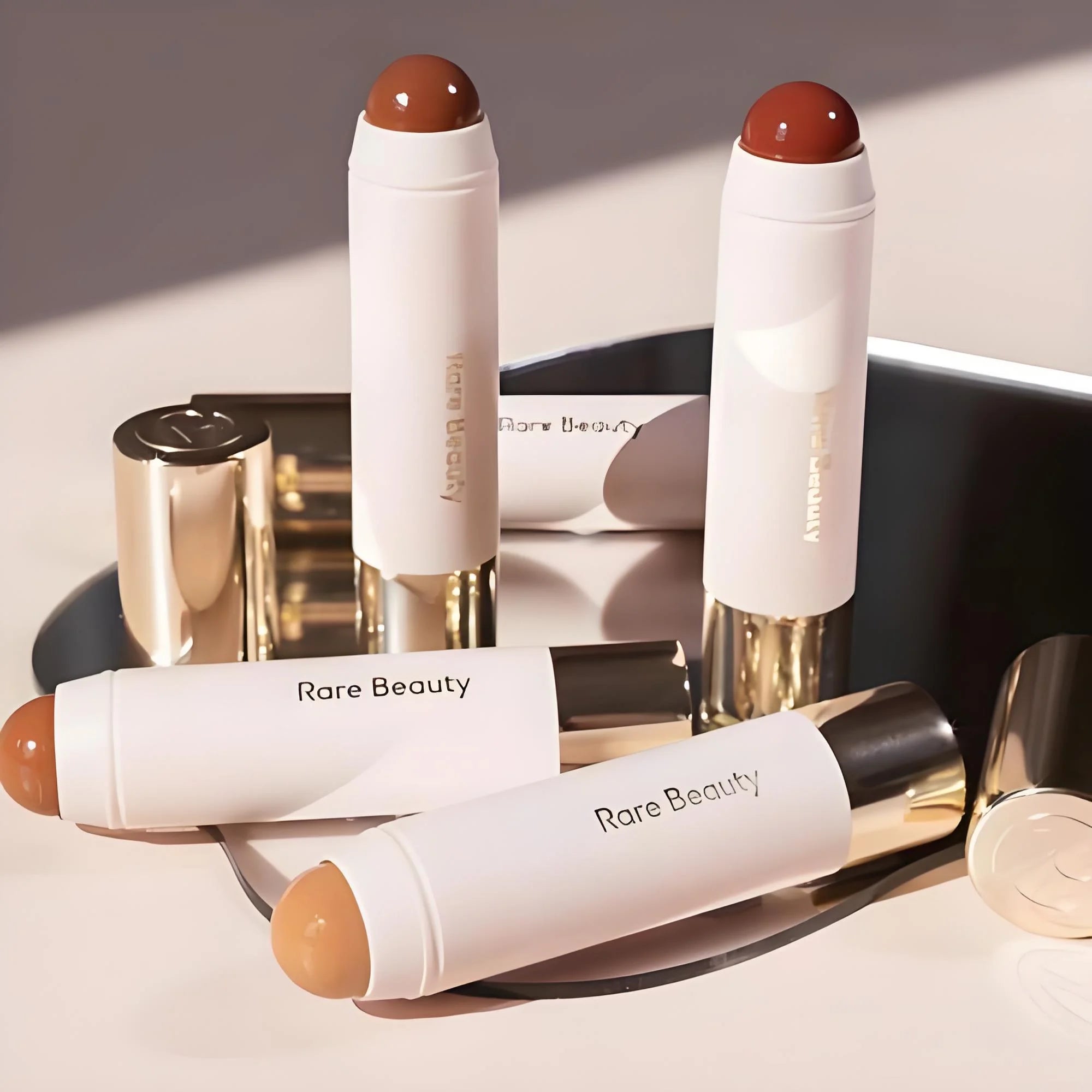 Rare Beauty Always Sunny Happy Sol Silky Three-dimensional Bronze Contour Stick Natural Matte Suitable for Nose Shadow Makeup - Kimlud