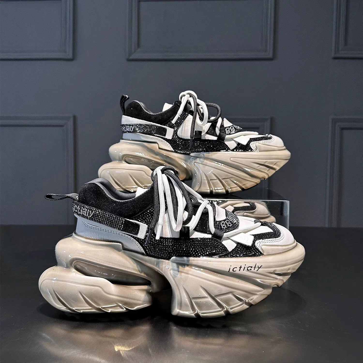 Women High Heels Platform Shoes Spring Crystal Fashion Luxury Designer Brand Chunky Sneakers Unique Design Real Leather Trendy