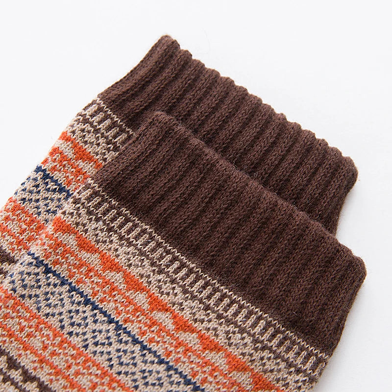 HSS Brand 5 Pairs Winter Men's Socks Thicken Sheep's Wool Socks Warm Men Retro Style Colorful Fashion Man Socks For Snow boots - Kimlud