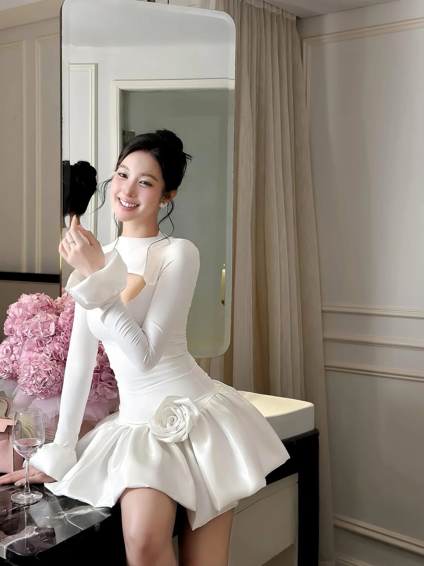 Romantic White Evening Dress with Ruffle Sleeves and Rose Applique - Ideal for Wedding, Party, and Cocktail Events 2026 New - Kimlud