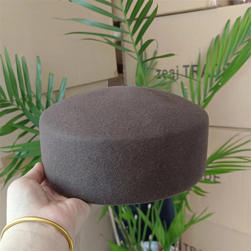 Vintage Hard Top Flat Fedoras Hats Women 100% Wool Felt Berets Hat Wedding Fascinator Caps Wedding Cocktail Party...