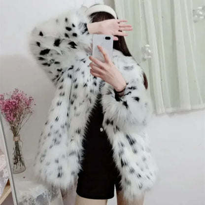 2024 Women Faux Fur Leopard Cardigan Ladies Long Sleeve Thick Short Coat Winter Warm Artificial Wool Turn-Down Neck Plush Jacket