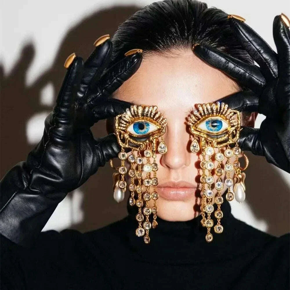 Vintage Ethnic Golden Eyes Chain Dangle Earrings For Women Fashion Jewelry Baroque Style Lady Statement Earrings  Accessories