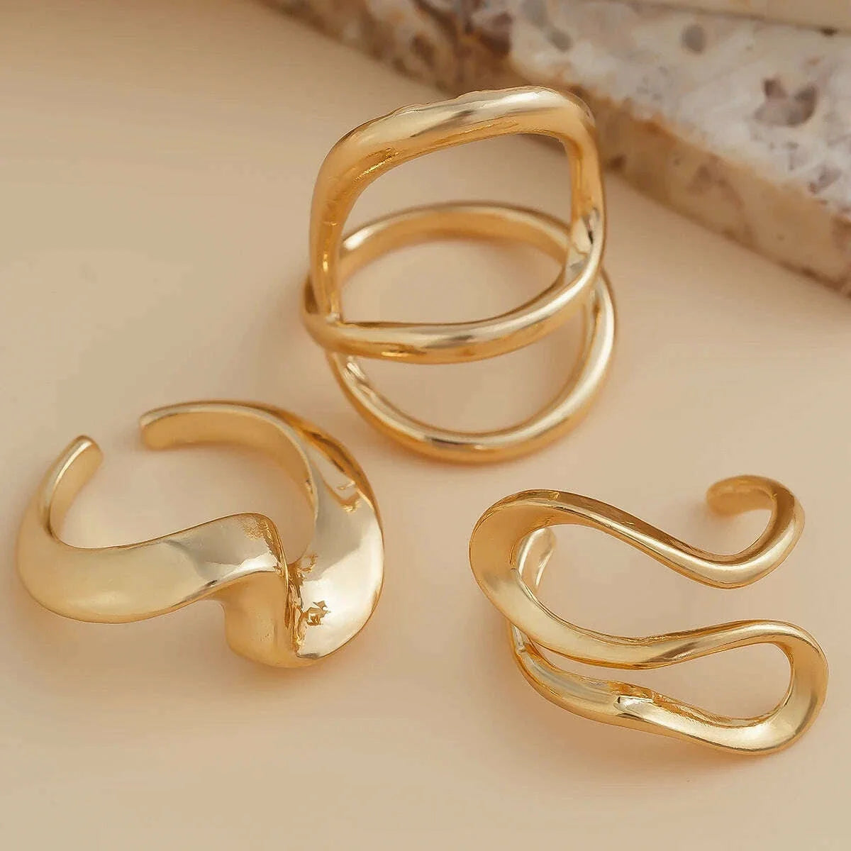 Ingemark 3Pcs Creative Irregular Twisted Metal Open Rings for Women Vintage Geometric Adjustable Finger Ring Couple Accessories