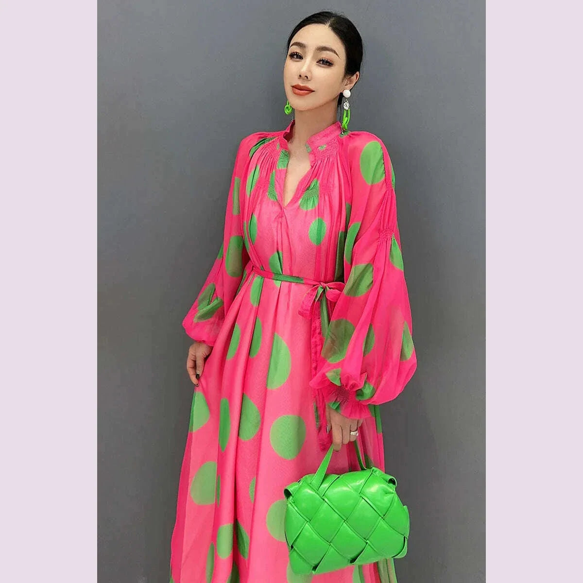 Vefadisa 2025 Summer New Dress Chiffon Printed Polka Dot Puff  Sleeves V-neck Long Dress Loose And Elegant HLX007