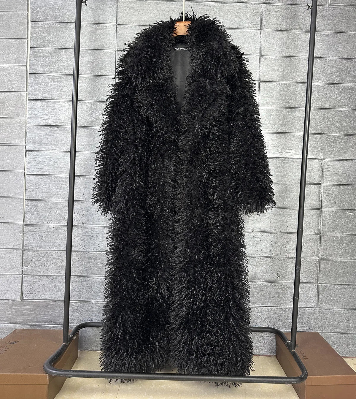2025 Winter New Colorful Women's Furry Coat Rose Pink Faux Fur Coat Suit Collar Autumn Winter Thick Cardigan Long...