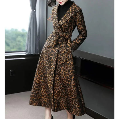 High End Fashion Leopard Coat Women Spring Autumn Korean Slim Long Trench Coat Female Windbreaker With Belt Mother Outwear ZT180