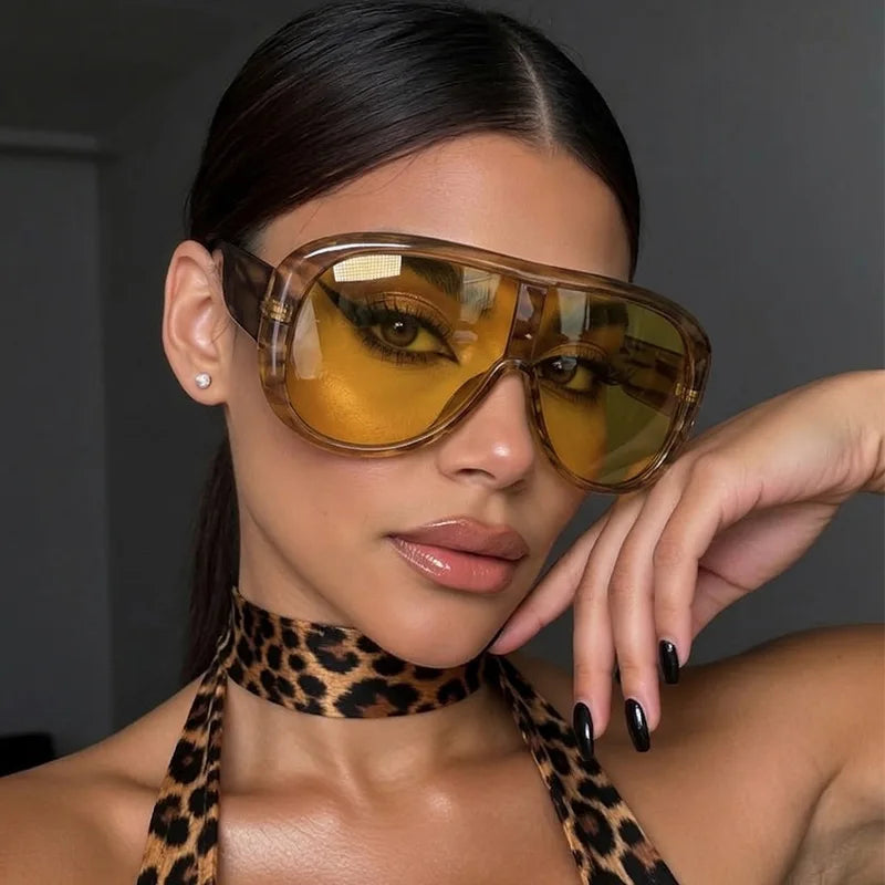 Oversized One Piece Large Frame Y2K Cat Eye Sunglasses for Women Men Retro Square Gradient Sun Glasses UV400 Decoration Shades