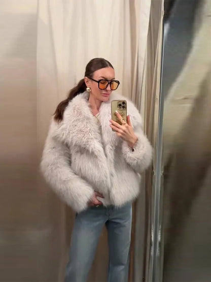 Luxury Thick Faux Fur Coat for Women Warm Soft Lapel Long Sleeve Eco-Friendly Outerwear for Autumn Winter Lady's Fur Coat