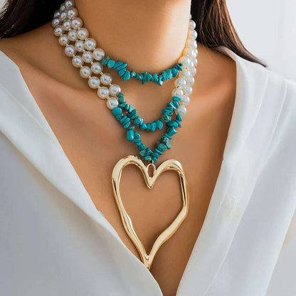 Punk Metal Big Heart Shaped Pendant Necklace Vintage Geometric Green Stone Imitation Pearl Chain Short Necklace Women's Jewelry