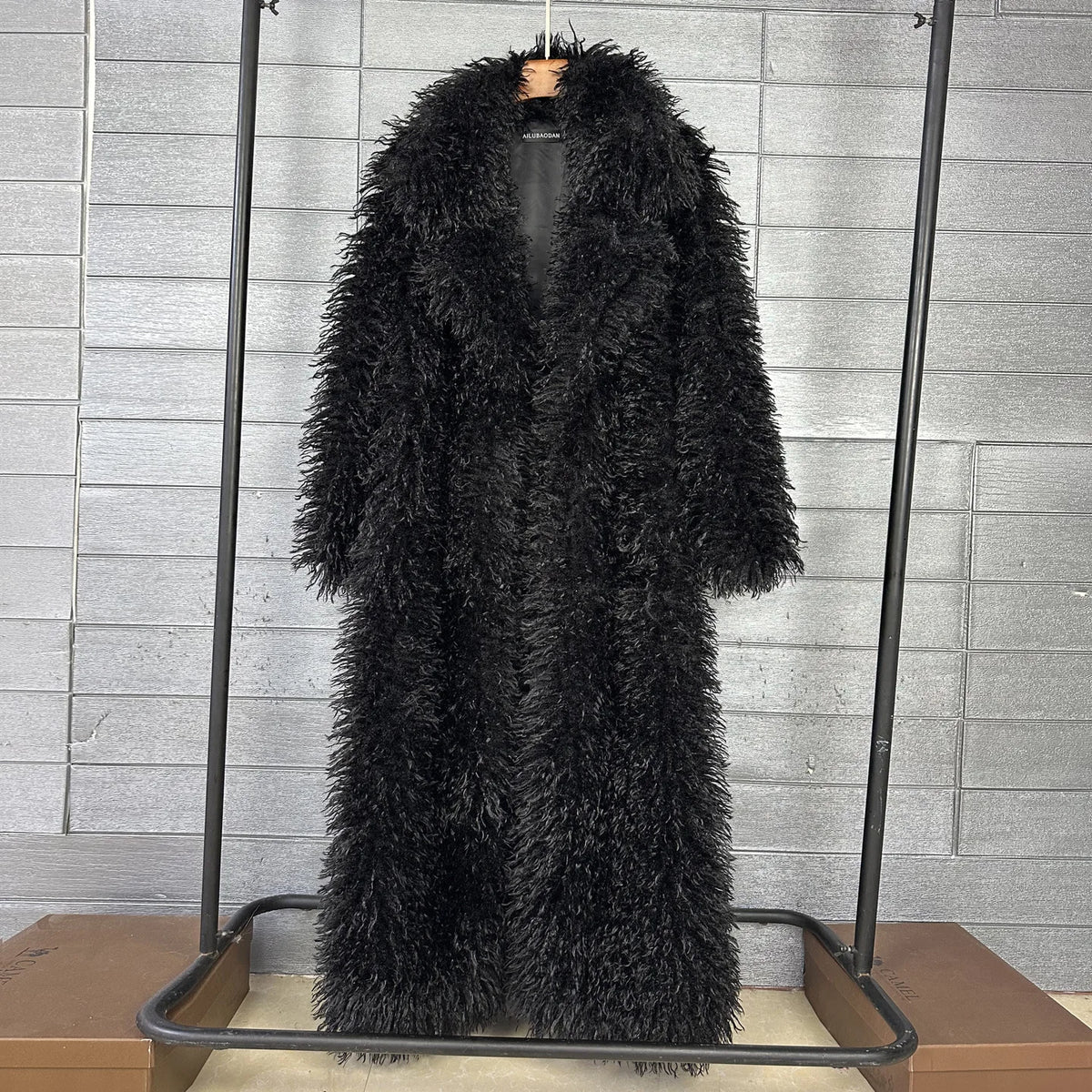 2025 Winter New Colorful Women's Furry Coat Rose Pink Faux Fur Coat Suit Collar Autumn Winter Thick Cardigan Long...