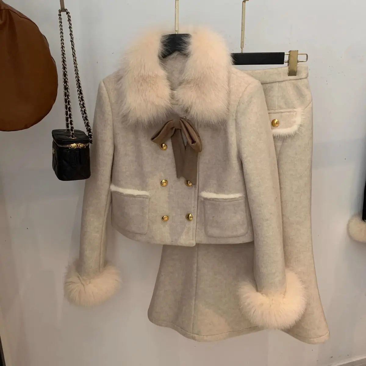 2025 Winter Thickened Korean Drama Luxury Main Character Clothing Set Small Fragrance Style Half-length Skirt Woolen Two-piec...