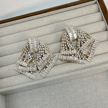 Europe and the United States light luxury high-grade sense zircon rhinestone tassel earrings girl style dress dinner earrings